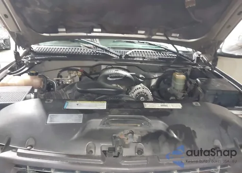 2001 Chevrolet Silverado 1500 Ls z USA, uszkodzony, nr VIN 2GCEC19T511144617